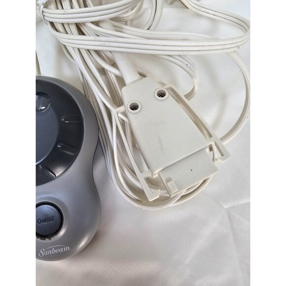 Sunbeam Pac448 Style S85 E23623F Electric Blanket Controller - Picture 2 of 5